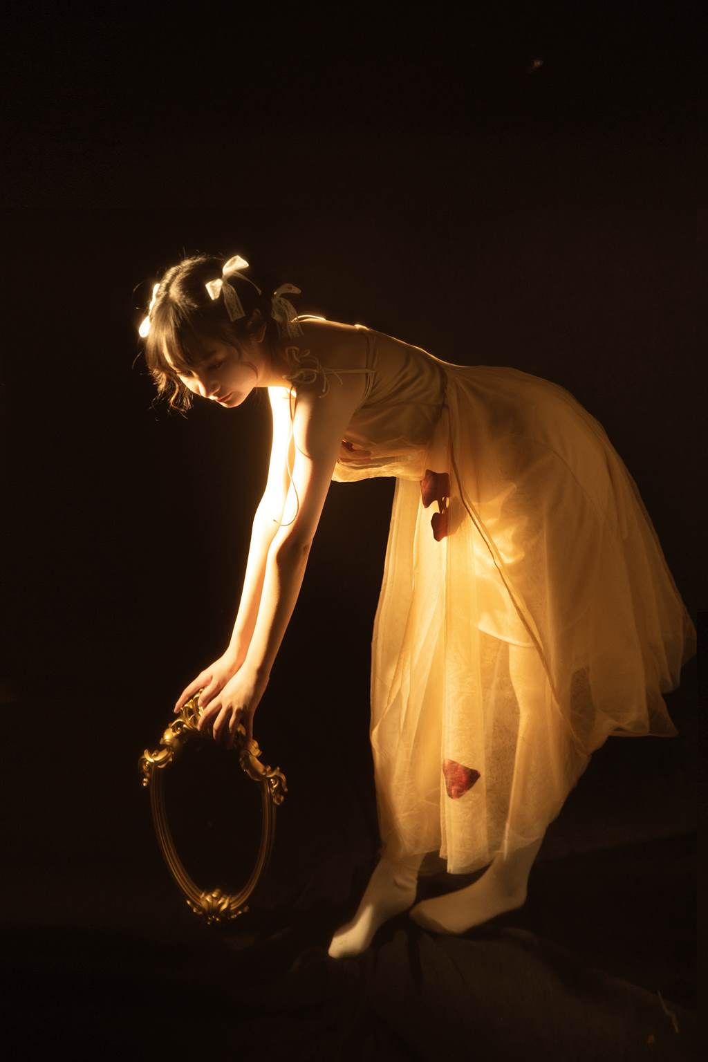 图片[17]-[YITUYU艺图语]2022.11.08 油画向日葵 阿瑶[21+1P] – 速更版-美库