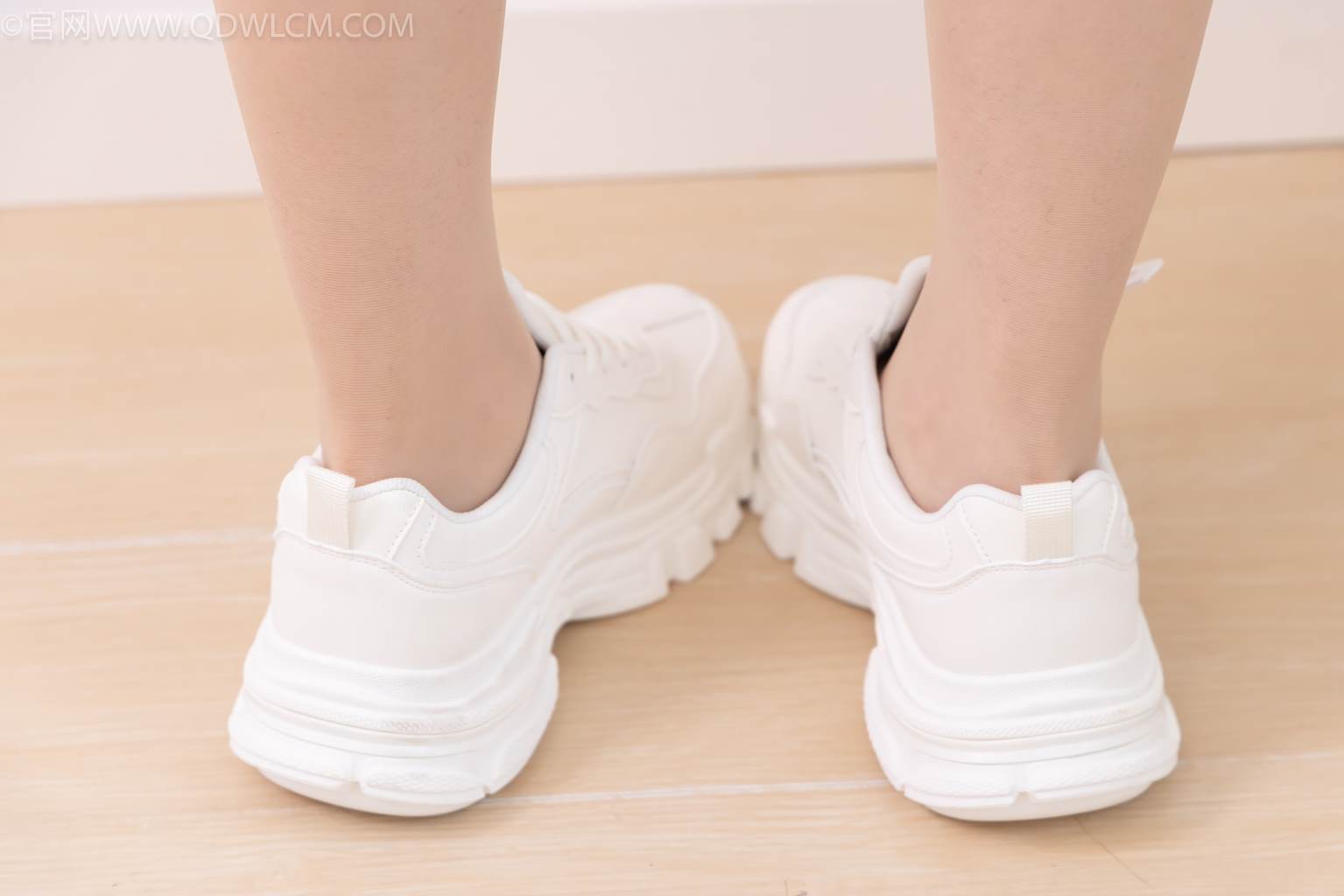 图片[41]-物恋传媒 NO.2496 小紫-体操服、运动鞋、薄肉丝[150P] – 速更版-美库