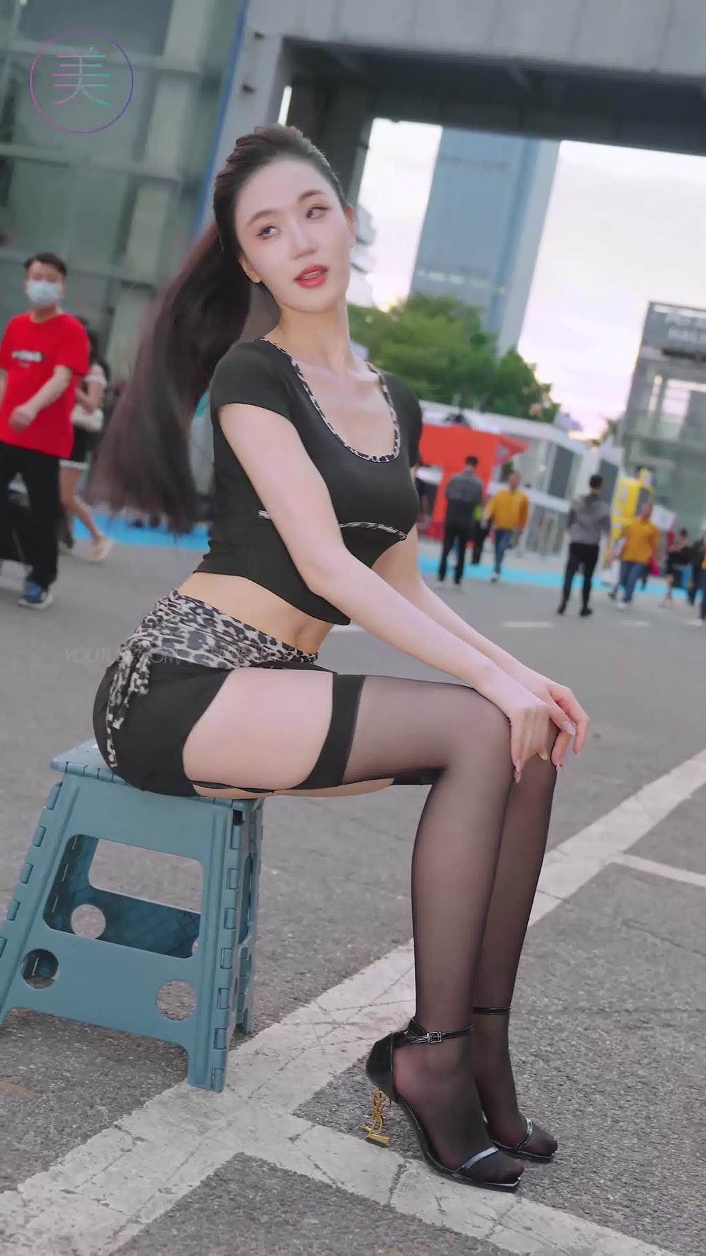 图片[28]-NO.1590 2024 广州车展 网红美女车模 beautyleg LOOKBOOK 46[30P] – 速更版-美库