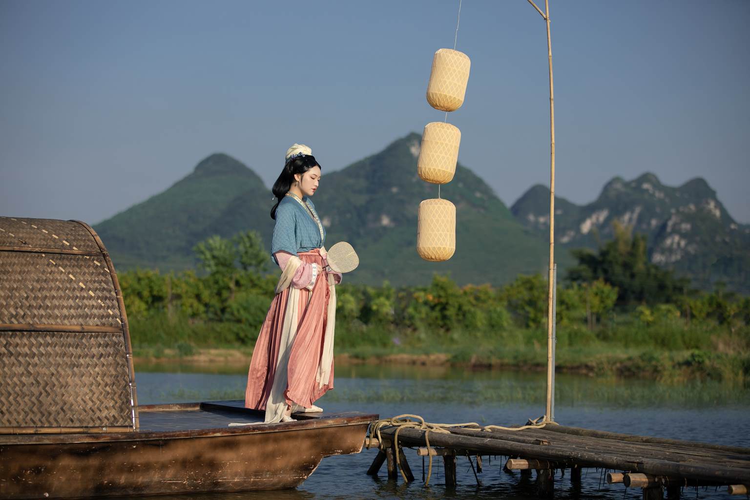 图片[14]-[YITUYU艺图语]2022.11.09 游湖 保卫萝卜的阿叽[35+1P] – 速更版-美库