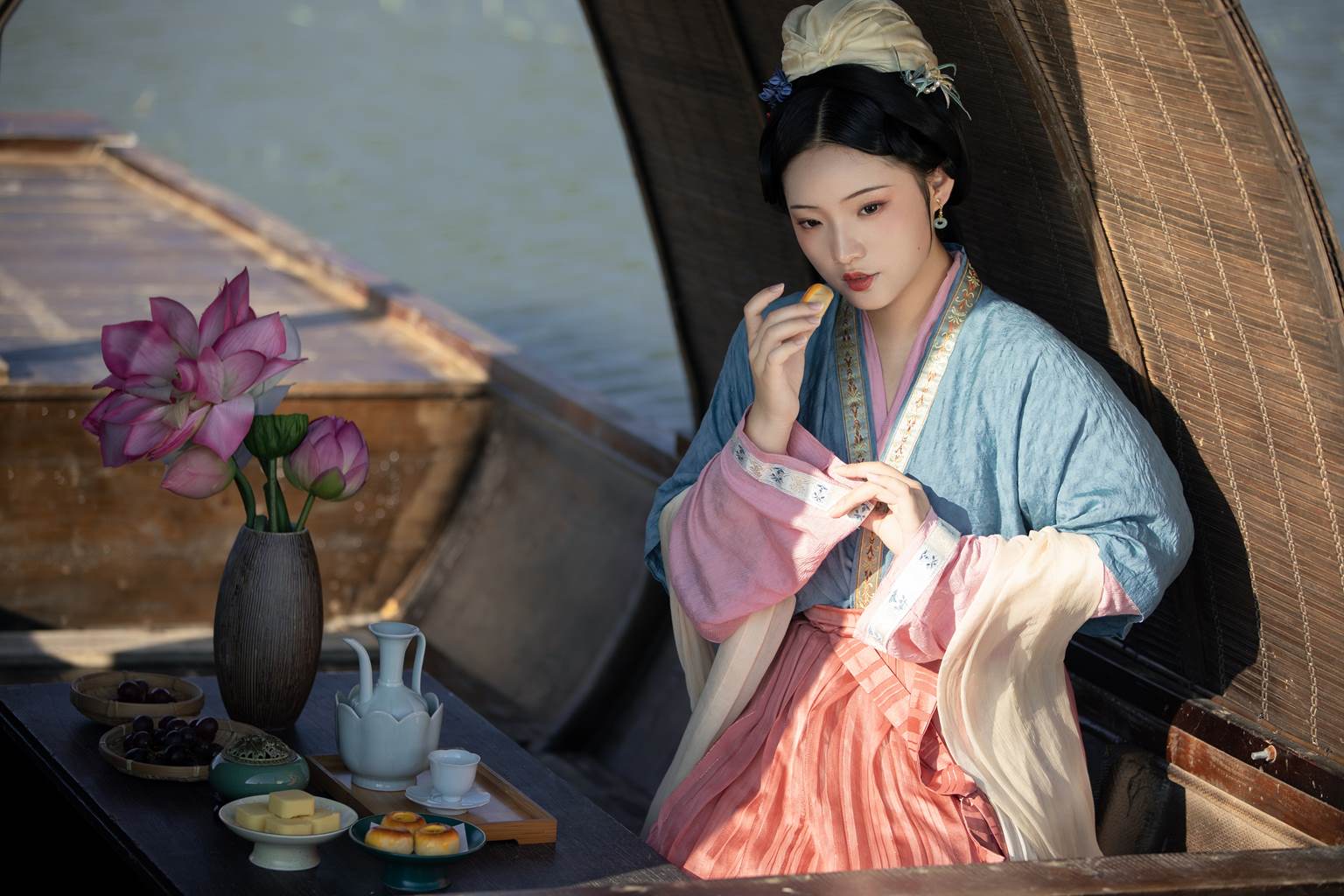 图片[34]-[YITUYU艺图语]2022.11.09 游湖 保卫萝卜的阿叽[35+1P] – 速更版-美库