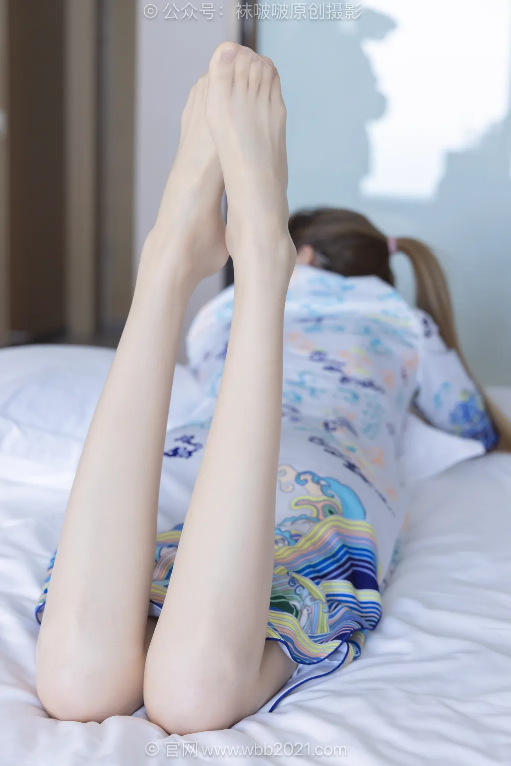 图片[71]-[BoBoSocks袜啵啵]NO.604 稚予-皮鞋、薄肉丝、空姐旗袍制服[145P] – 速更版-美库