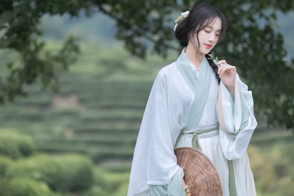 图片[31]-[YITUYU艺图语]2022.11.10 采茶纪 方莛玉[53+1P] – 速更版-美库