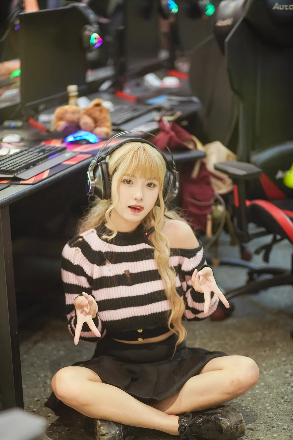 图片[22]-[YITUYU艺图语]2022.11.10 电竞少女 -炸鸡冰可乐-[22+1P] – 速更版-美库