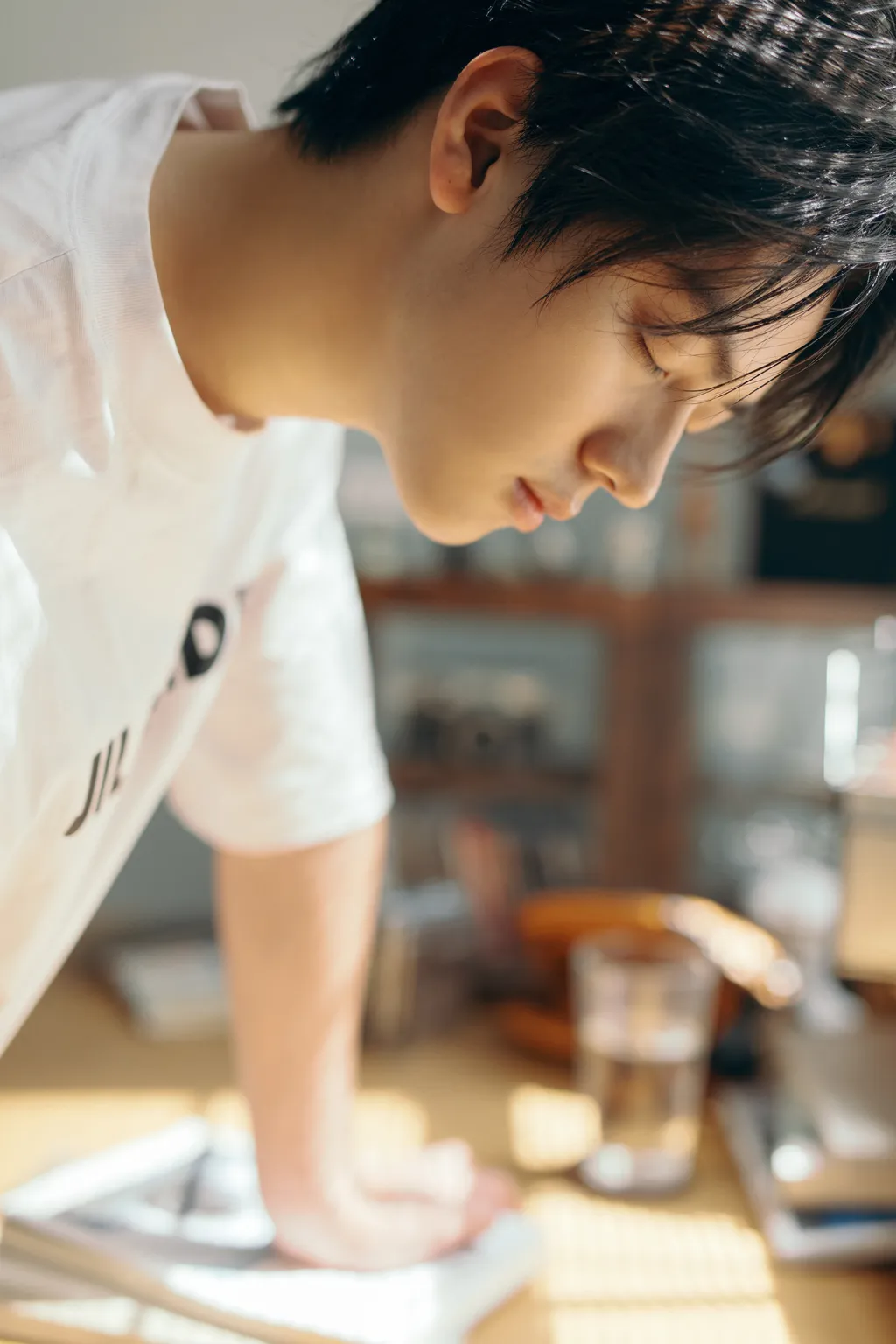 图片[27]-[YITUYU艺图语]2022.11.10 午后的自己 小潘同学ne[26+1P] – 速更版-美库