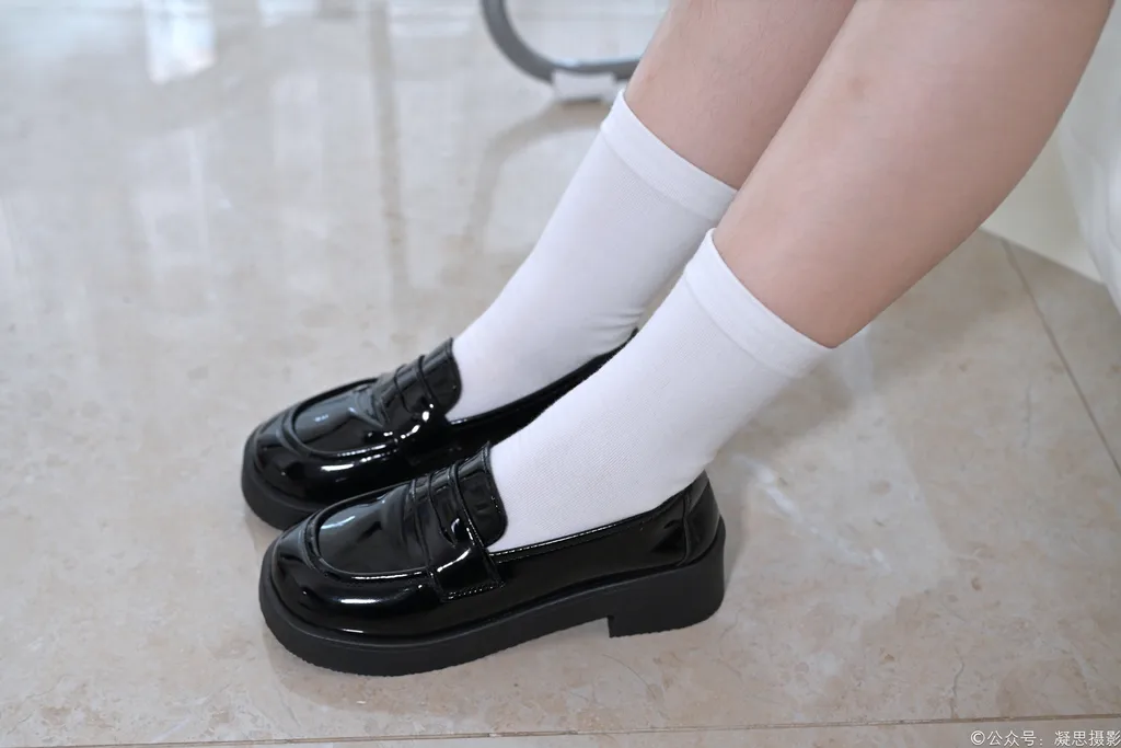 图片[108]-凝思摄影 NO.017 铃铃-JK制服、短白袜、小皮鞋[167P] – 速更版-美库