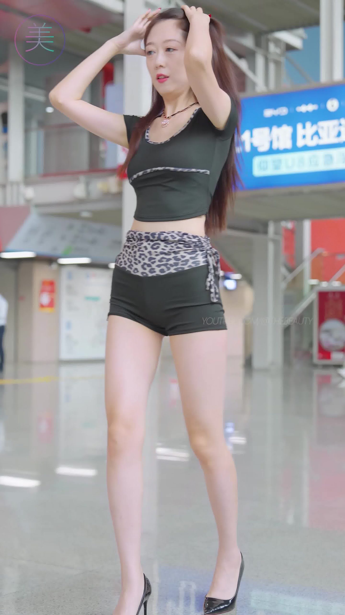 图片[17]-NO.1597 2024 广州车展 网红美女车模 beautyleg LOOKBOOK 53[30P] – 速更版-美库