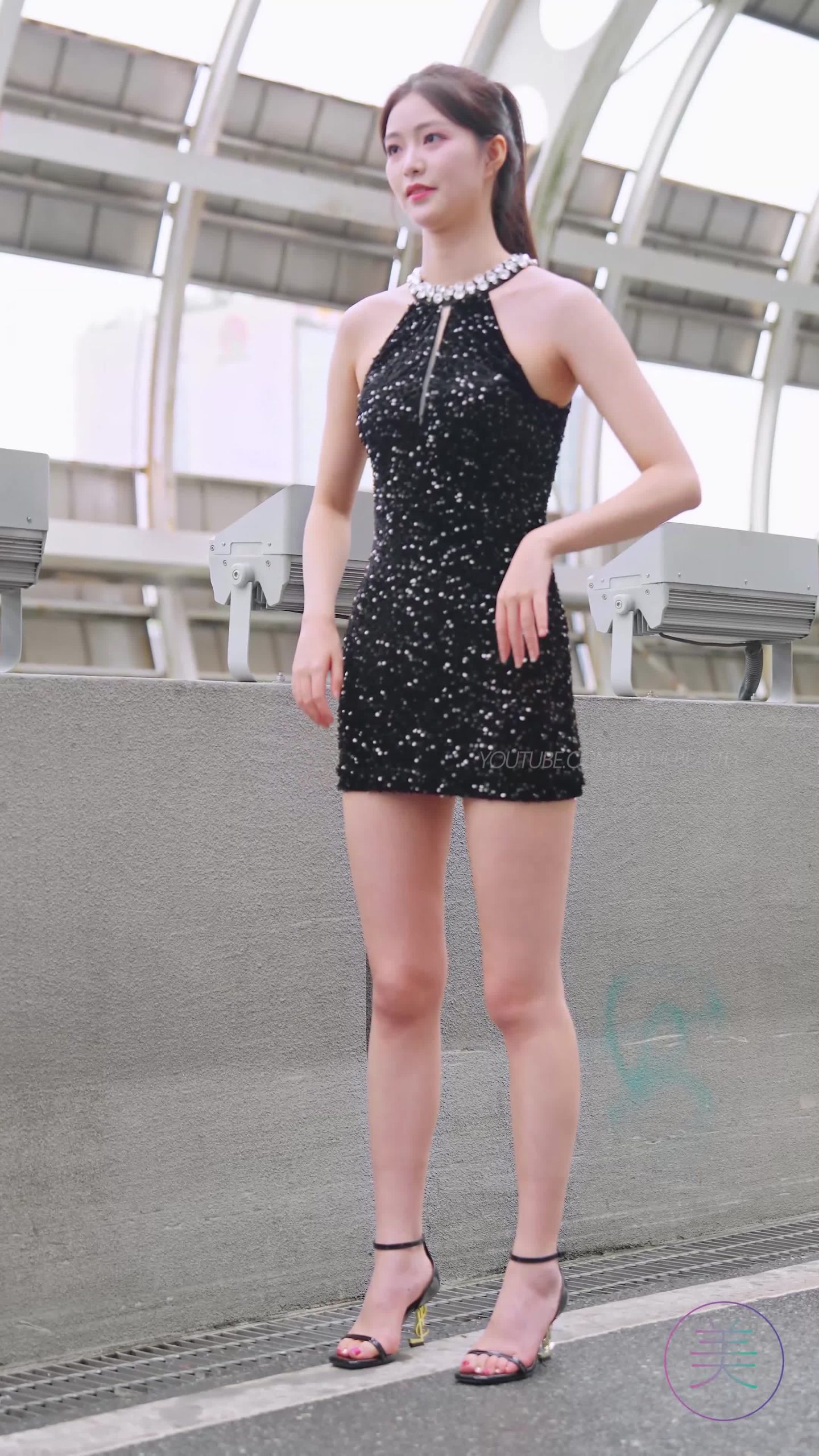 图片[28]-NO.1596 2024 广州车展 网红美女车模 beautyleg LOOKBOOK 52[30P] – 速更版-美库