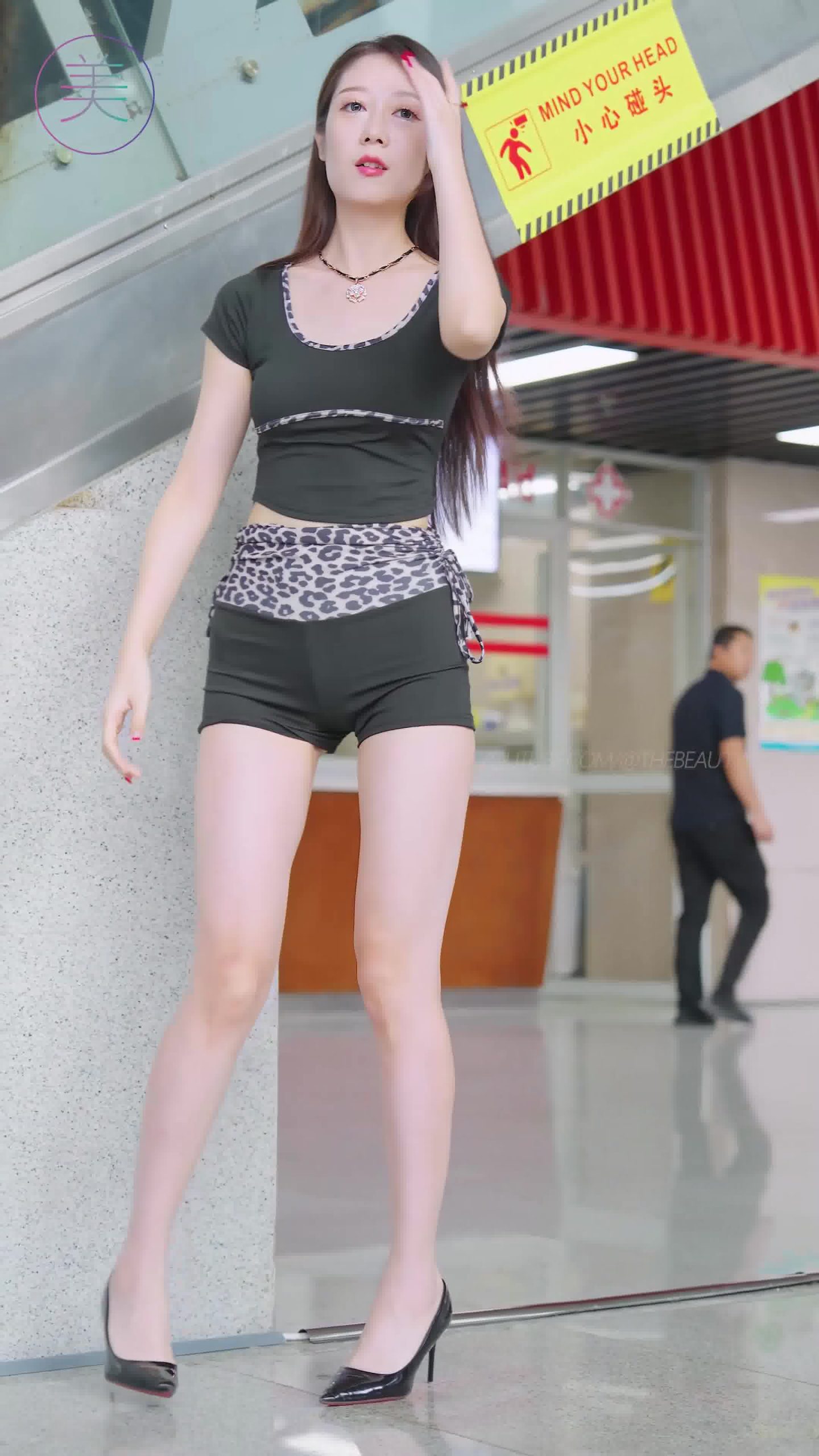 图片[29]-NO.1597 2024 广州车展 网红美女车模 beautyleg LOOKBOOK 53[30P] – 速更版-美库