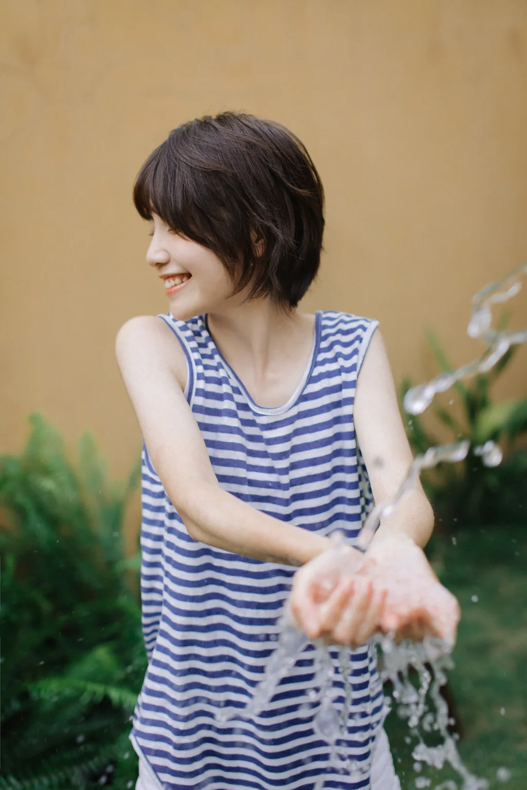 图片[26]-[YITUYU艺图语]2022.11.11 捕捉夏天的风 77[31+1P] – 速更版-美库