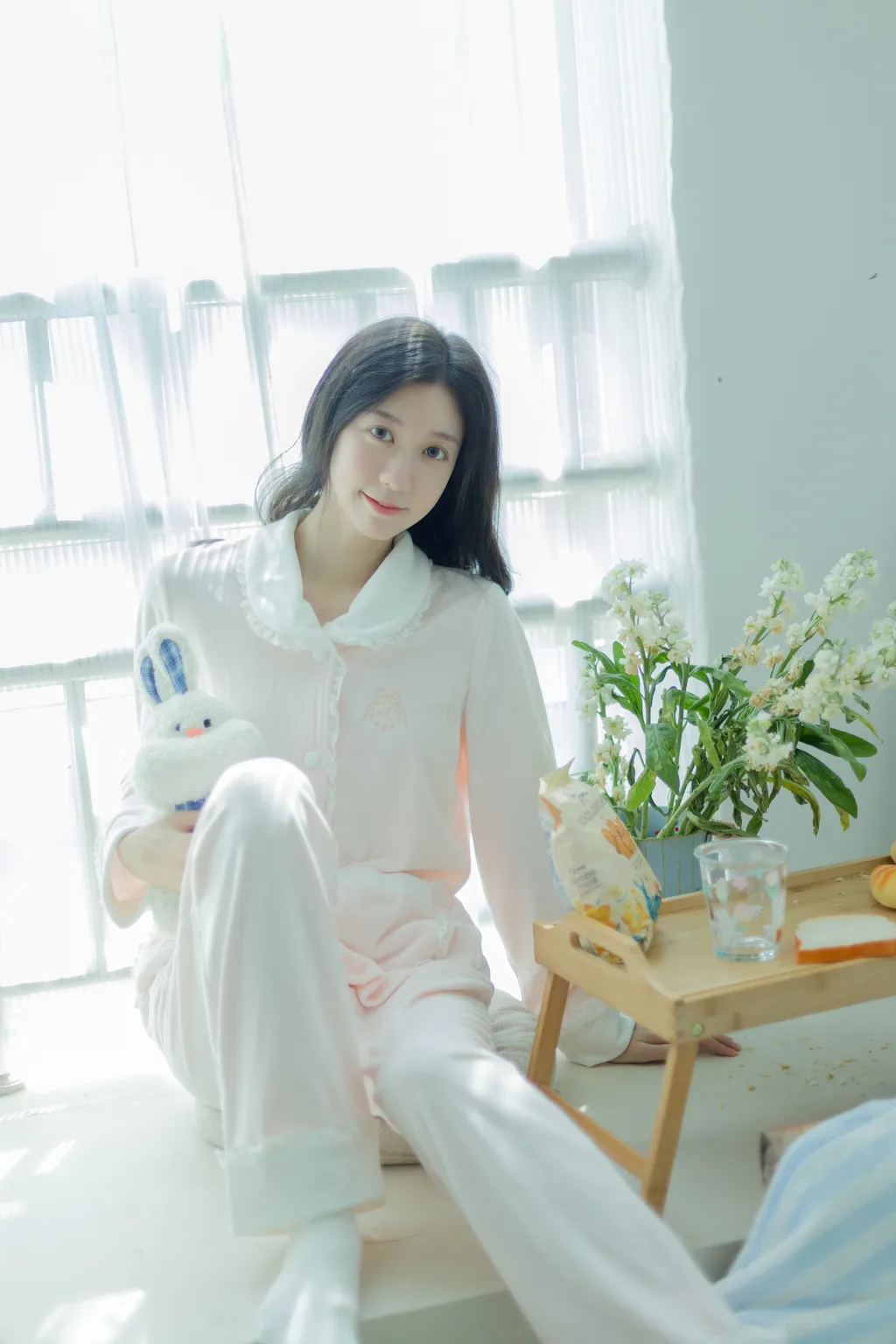 图片[28]-[YITUYU艺图语]2022.11.11 降温日记 饲猫少女-[29+1P] – 速更版-美库