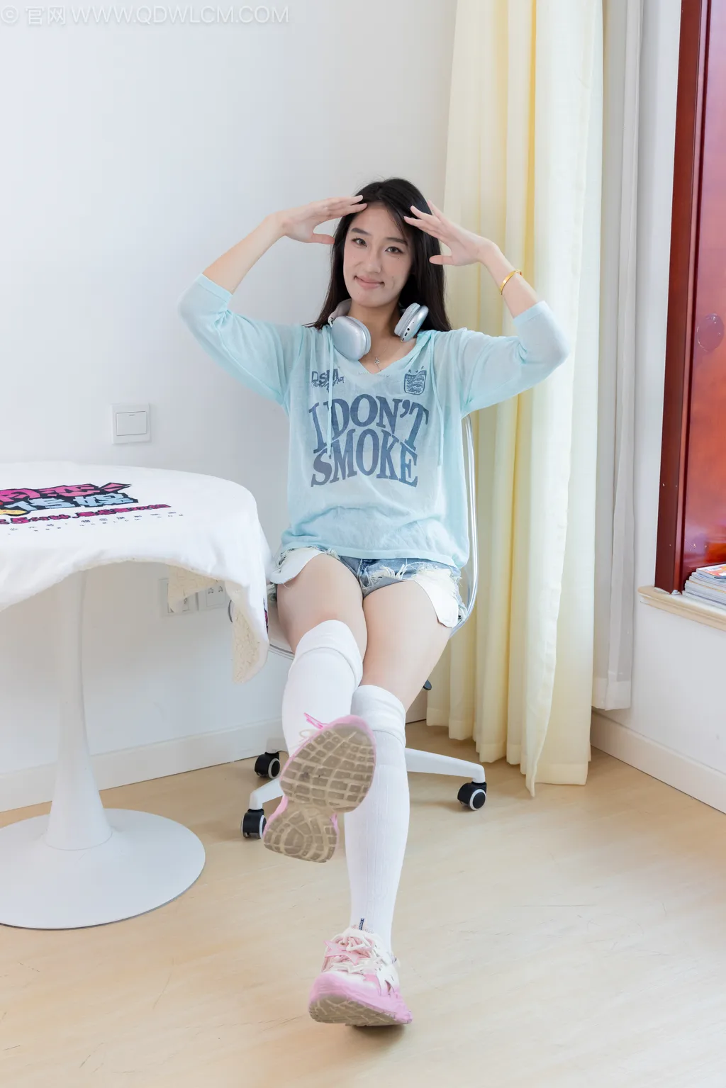 图片[30]-物恋传媒 NO.2499 小野-运动鞋、自然穿脏及膝白棉袜[150P] – 速更版-美库