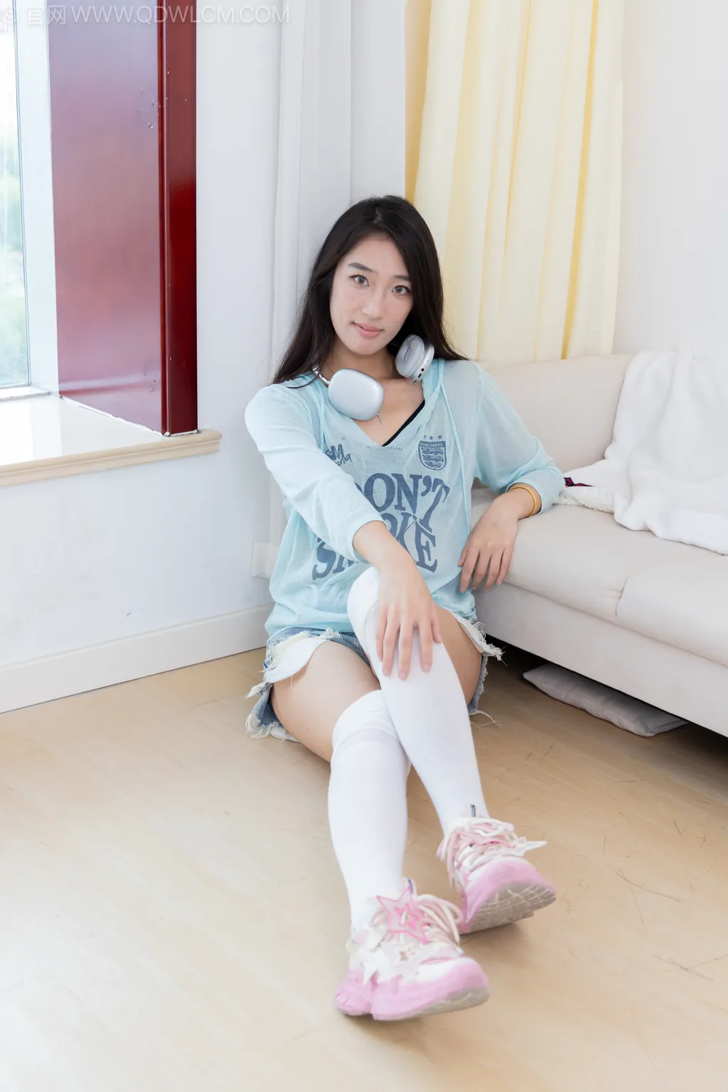 图片[37]-物恋传媒 NO.2499 小野-运动鞋、自然穿脏及膝白棉袜[150P] – 速更版-美库