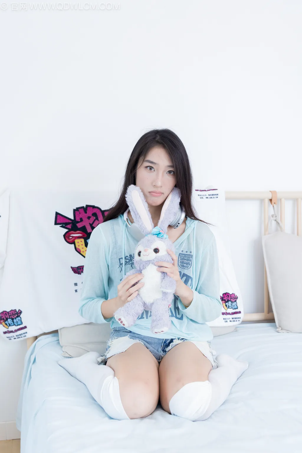 图片[101]-物恋传媒 NO.2499 小野-运动鞋、自然穿脏及膝白棉袜[150P] – 速更版-美库