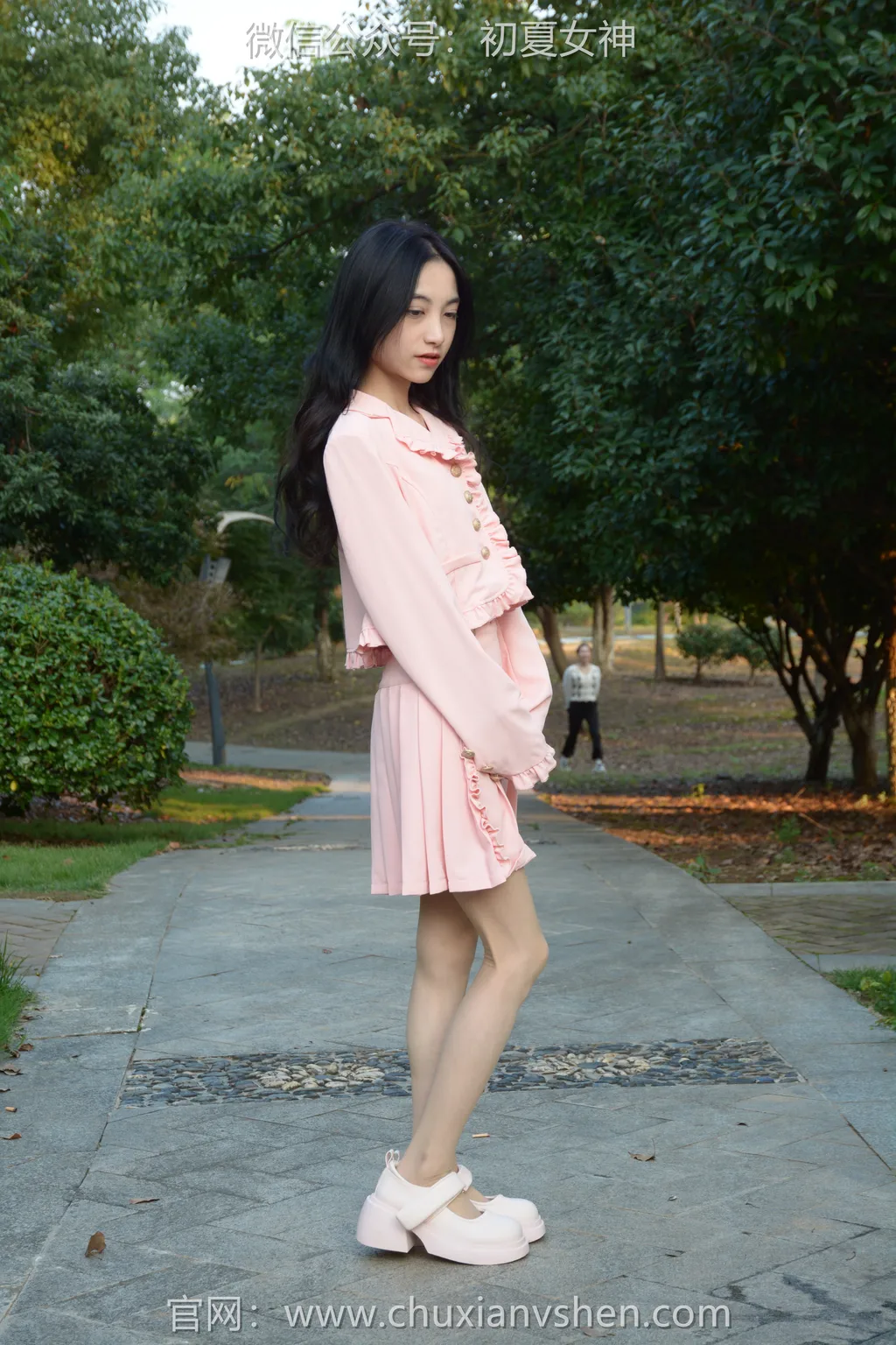 图片[11]-初夏女神 NO.298 柒柒 秋天香风[75P] – 速更版-美库