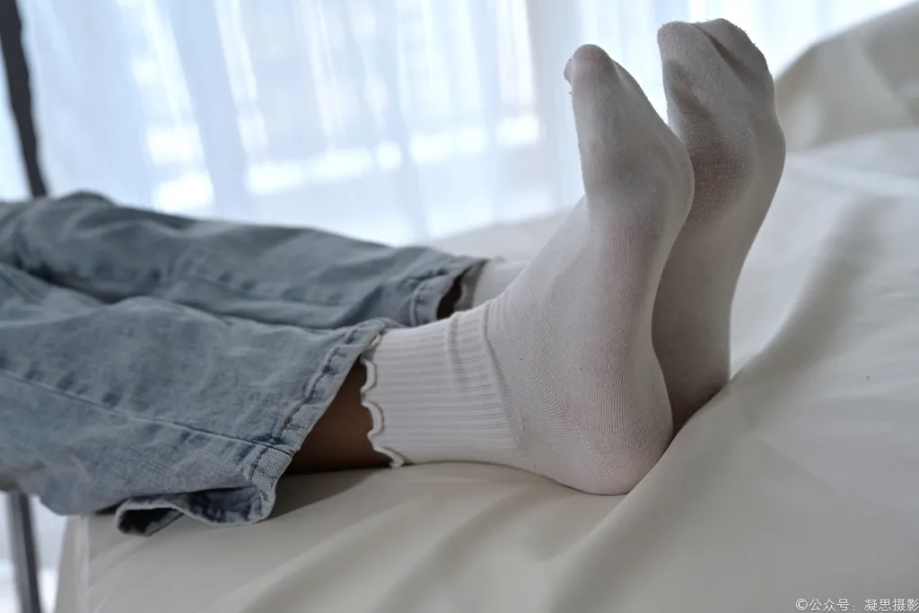 图片[67]-凝思摄影 NO.018 小睿-T恤、短白袜、平底鞋[142P] – 速更版-美库