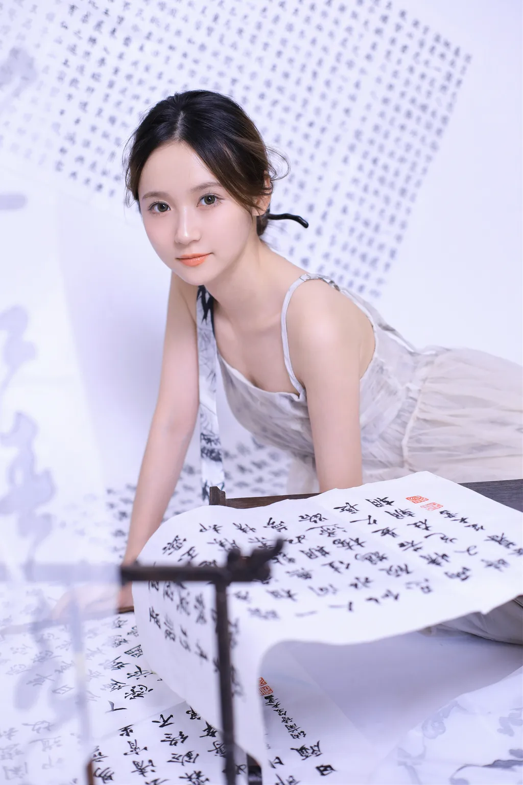 图片[27]-[YITUYU艺图语]2022.11.12 坐看闲庭听书语 不爱奶糖[25+1P] – 速更版-美库