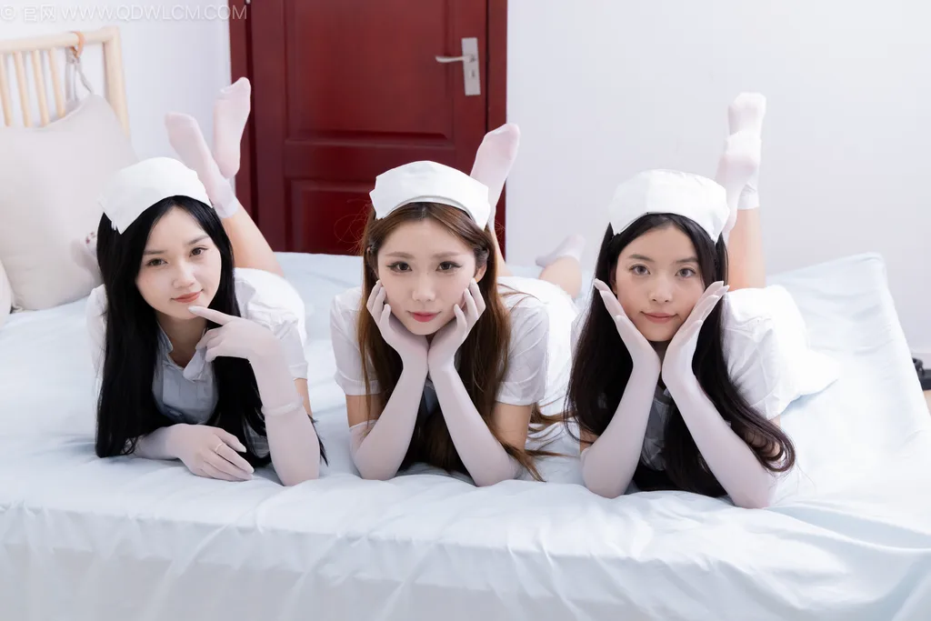 图片[51]-物恋传媒 NO.2500 茯苓&泡泡&橙子-平底鞋、短白丝、护士服、白丝[235P] – 速更版-美库