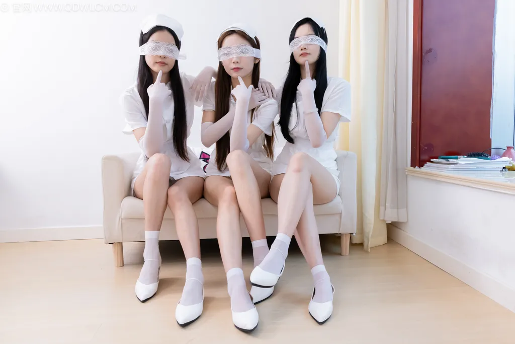 图片[58]-物恋传媒 NO.2500 茯苓&泡泡&橙子-平底鞋、短白丝、护士服、白丝[235P] – 速更版-美库