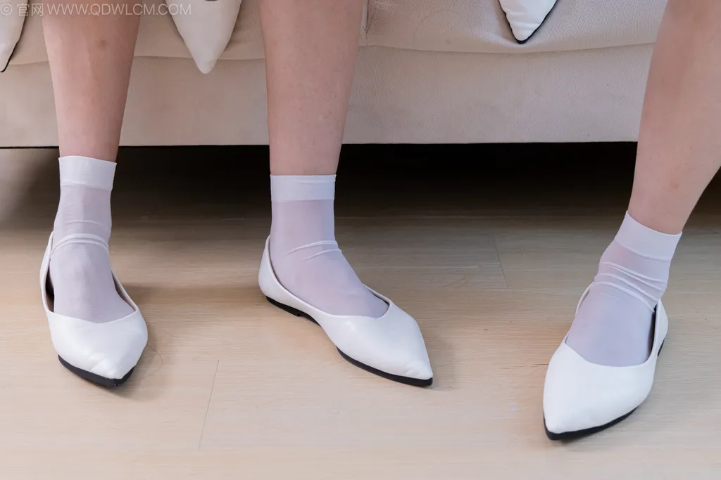 图片[122]-物恋传媒 NO.2500 茯苓&泡泡&橙子-平底鞋、短白丝、护士服、白丝[235P] – 速更版-美库