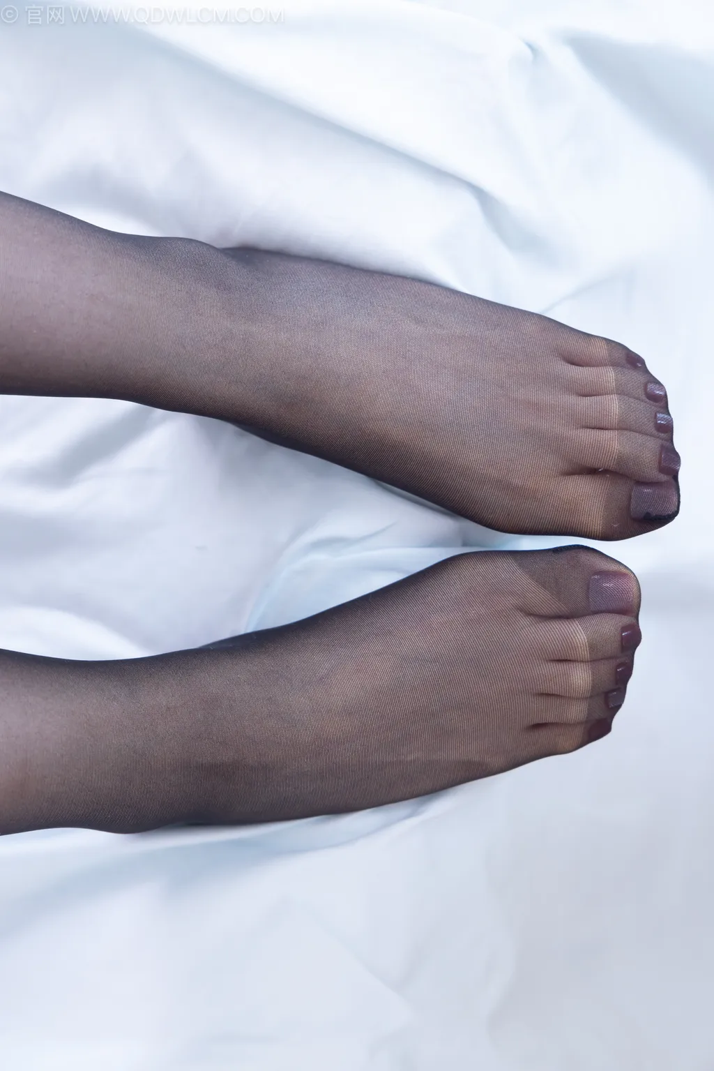 图片[92]-物恋传媒 NO.2501 小曦-高跟凉鞋、薄肉丝、薄黑丝、裸足[200P] – 速更版-美库