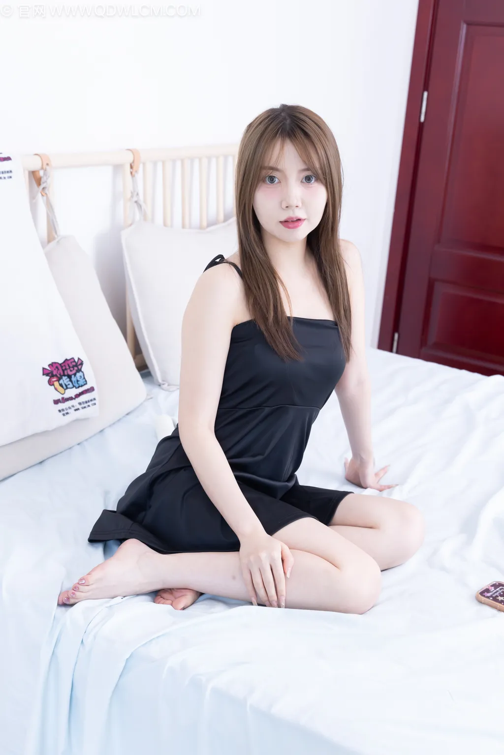 图片[124]-物恋传媒 NO.2501 小曦-高跟凉鞋、薄肉丝、薄黑丝、裸足[200P] – 速更版-美库