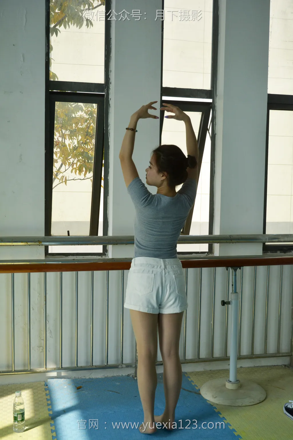 图片[104]-爱月下 NO.001 茜茜【舞蹈热身】作为拉拉队长，每天必修课就是加强舞蹈训练！[111P] – 速更版-美库