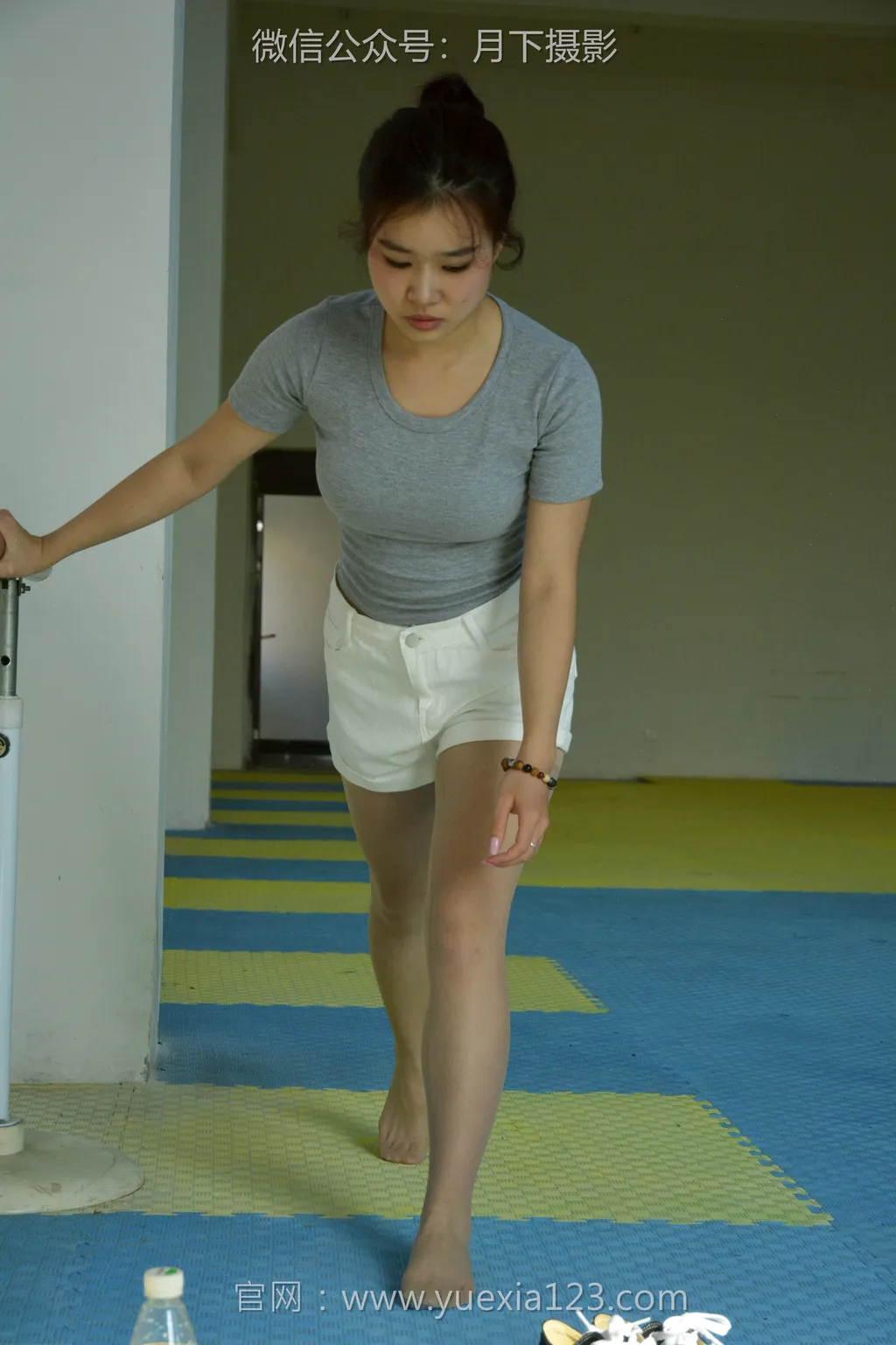 图片[110]-爱月下 NO.001 茜茜【舞蹈热身】作为拉拉队长，每天必修课就是加强舞蹈训练！[111P] – 速更版-美库