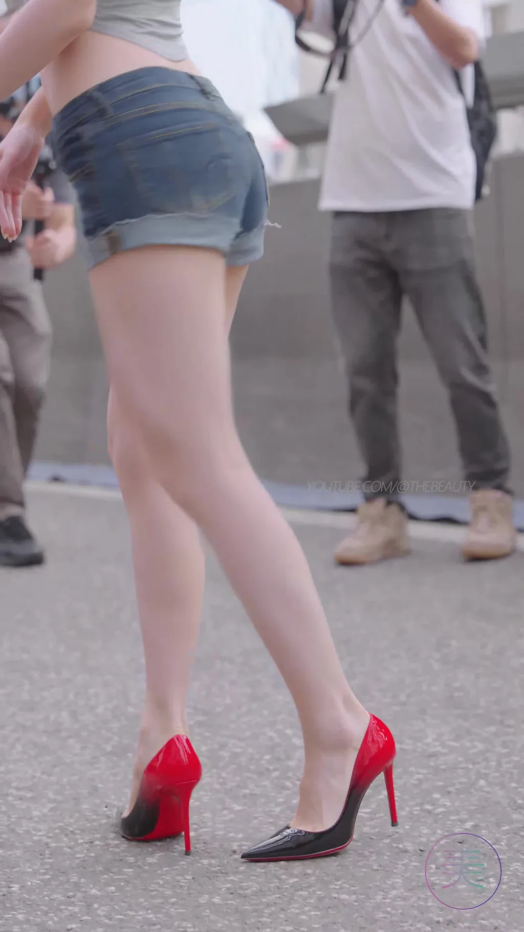 图片[28]-NO.1603 2024 广州车展 网红美女车模 beautyleg LOOKBOOK 59[30P] – 速更版-美库