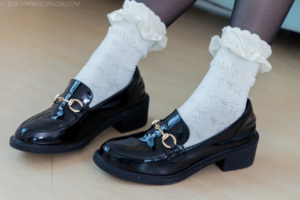 图片[11]-物恋传媒 NO.2502 恬恬-皮鞋、白棉袜、薄黑丝、丝袜棉袜[158P] – 速更版-美库