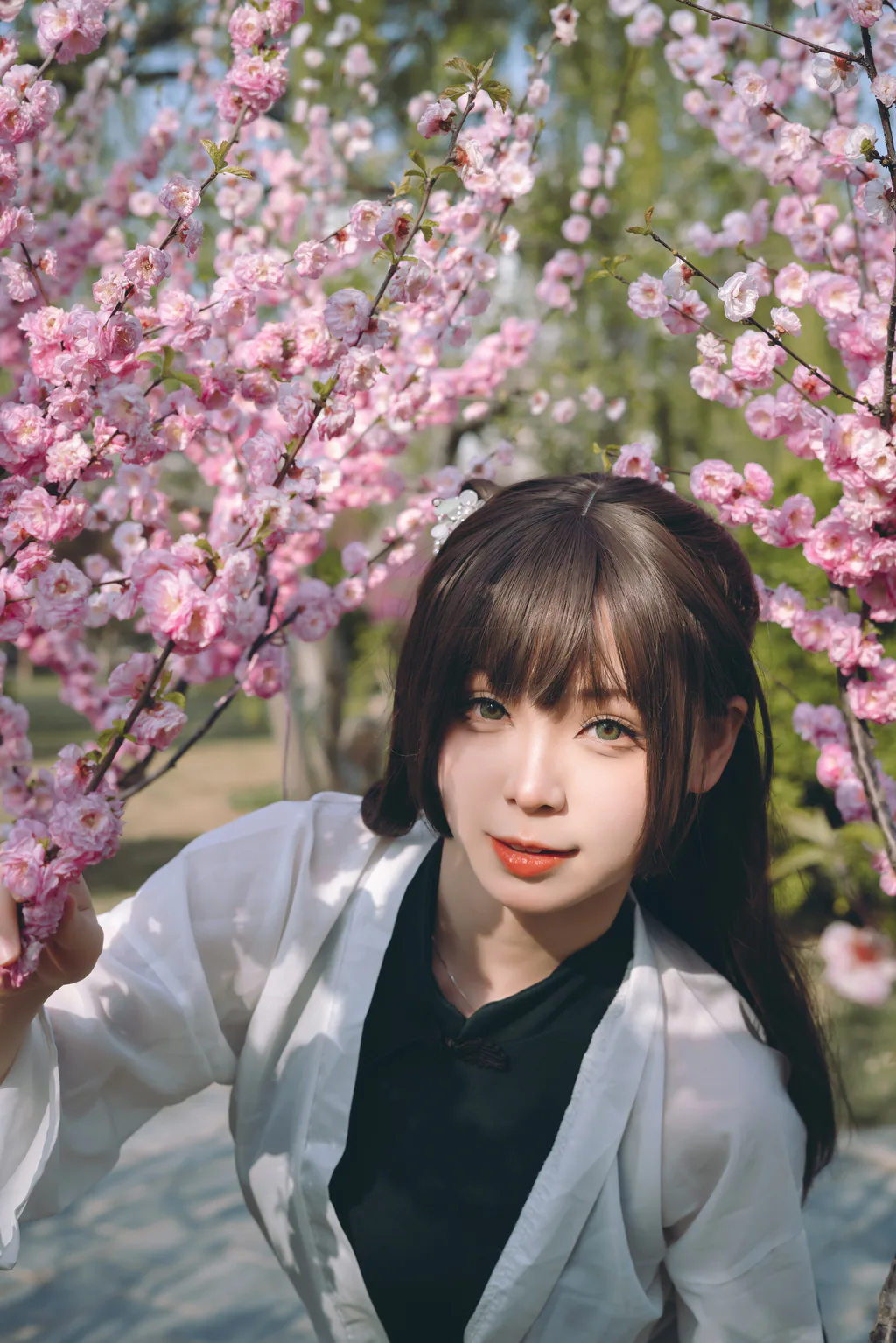 [YITUYU艺图语]2023.05.07 春游之旗袍 小桃川奈奈[31+1P] - 雅色汇