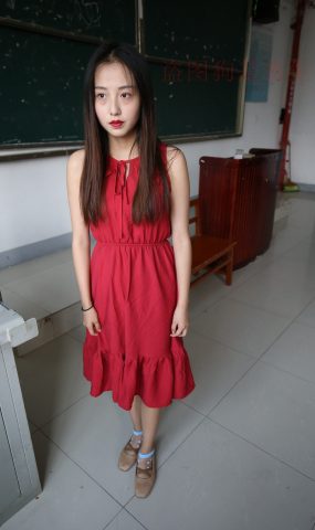 大西瓜爱牙膏-早期作品-Z5-4 电梯冰丝+裸足(1)[136P]