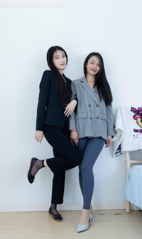 勿恋传媒 NO.2338 菜菜&岚岚-两双平底鞋、短黑丝、短肉丝[125P]
