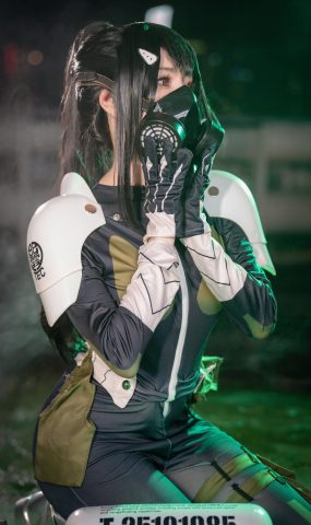 Sally Dorasnow  – Mina Ashiro[30P]