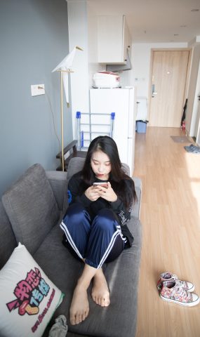 勿恋传媒 No.130 璐璐-花团锦簇帆布鞋之美 [177P]