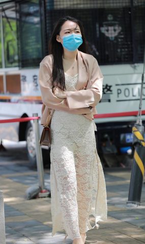 唯美街拍 NO.1258 四九城嘎子街拍作品 – 蕾SI裙美腿闺蜜[100P]