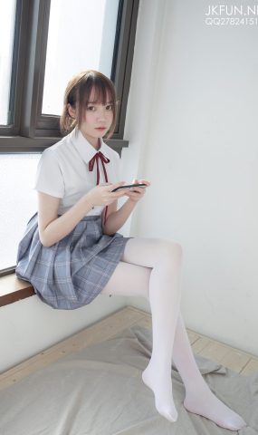 [森萝财团写真] JKFUN-002 Aika 可爱XUE妹丝族 在现浏览