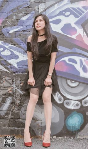 [SSA丝社]超清写真 NO.097 雪梨 腿模雪梨街拍红色高跟鞋肉丝[120P]