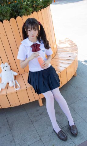 [森萝财团写真] JKFUN-026 雪糕游乐元 15D白丝 默陌 在现浏览