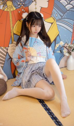 [森萝财团写真] JKFUN-027 花里胡哨的民宿 5D白丝 默陌 在现浏览