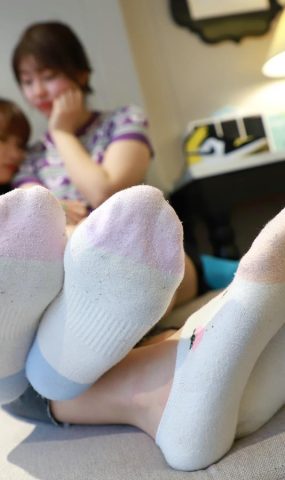 [誉铭传媒]袜足摄影 2022年《元宵节》[120P]