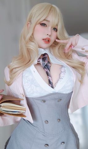 女主K  – 催眠傲嬌的前輩[35P]