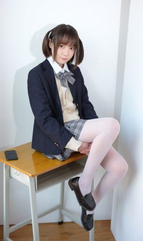 [森萝财团写真] X-010 在现浏览