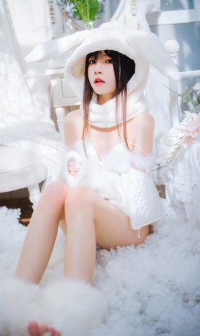 桜桃喵 小白兔01 [30P]