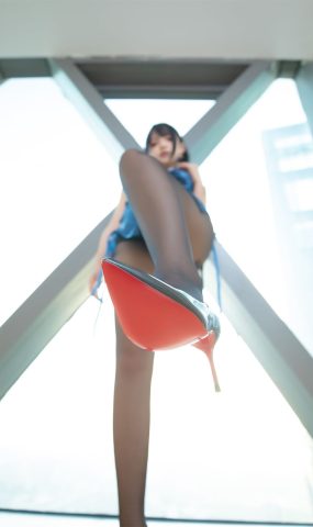 神楽板真冬 – 蓝衣旗袍[61P]