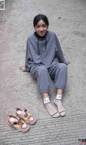 [只糖棉袜]NO.203 点点 爱自己是终生浪漫的开始[192P]