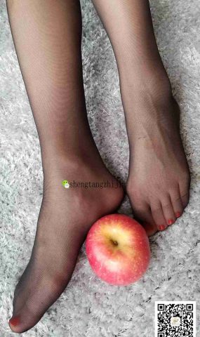 [盛唐CLUB] No.005 红与黑 在现浏览