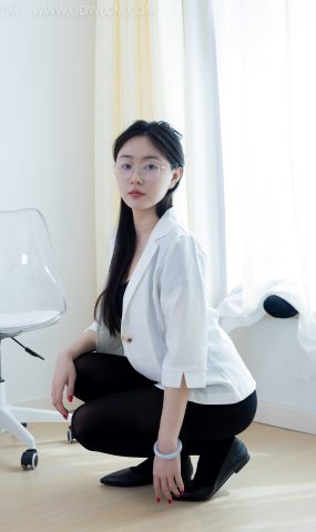 勿恋传媒 NO.1947 美兔-满园春色[150P]