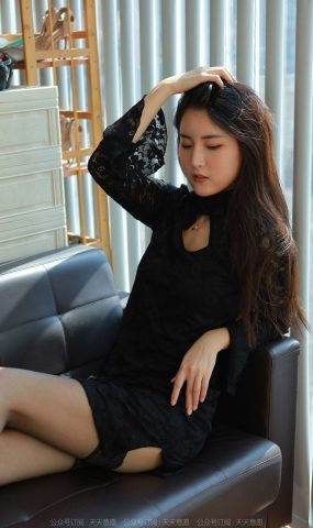 [IESS异思趣向] 耽丝 220325小宝的半筒嘿丝 [73P]