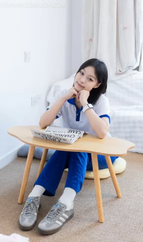 勿恋传媒 NO.2625 紫苏-板鞋、白棉袜、裸足[152P]